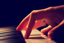 悟空体育:巴萨女足两回合10-2狼堡女足晋级欧冠四强,皮纳.